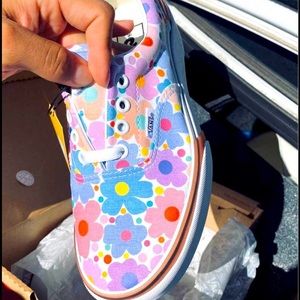 Vans UV